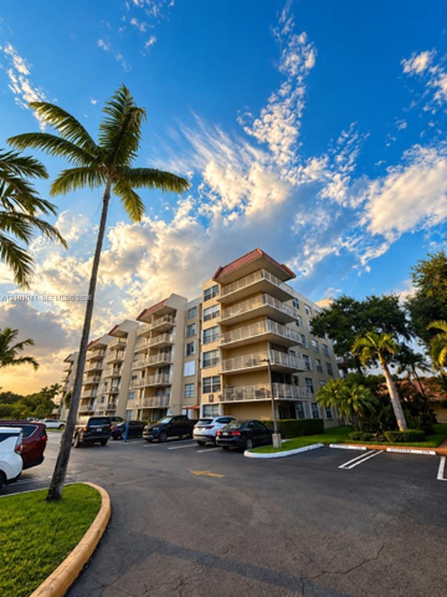 Eigentumswohnung in Miami, Florida, Vereinigte Staaten 2 - 19148345