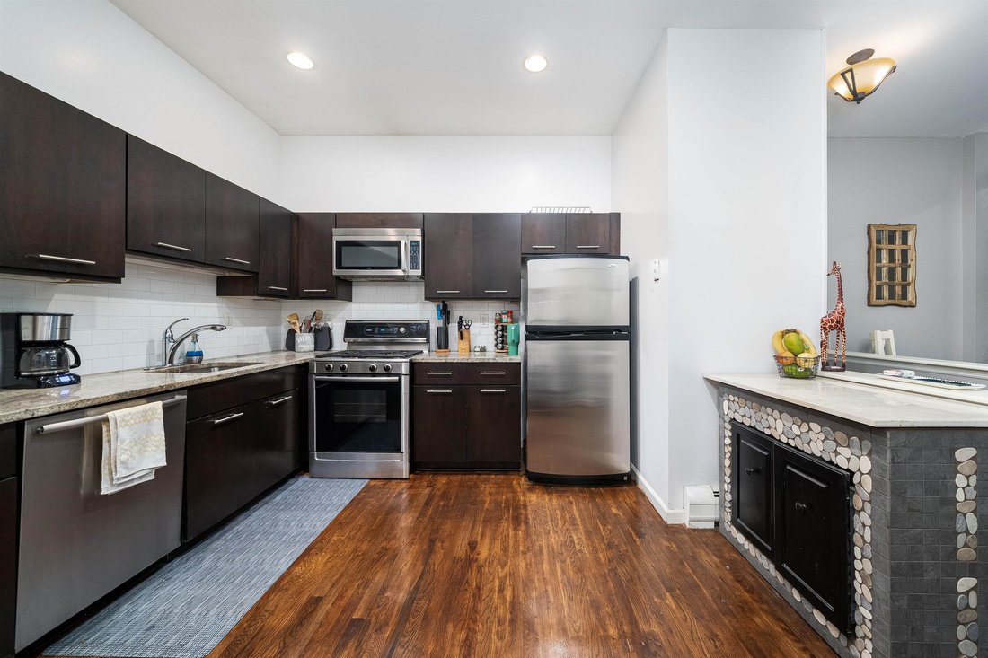 Condo in Hoboken, New Jersey, United States 3 - 19145893