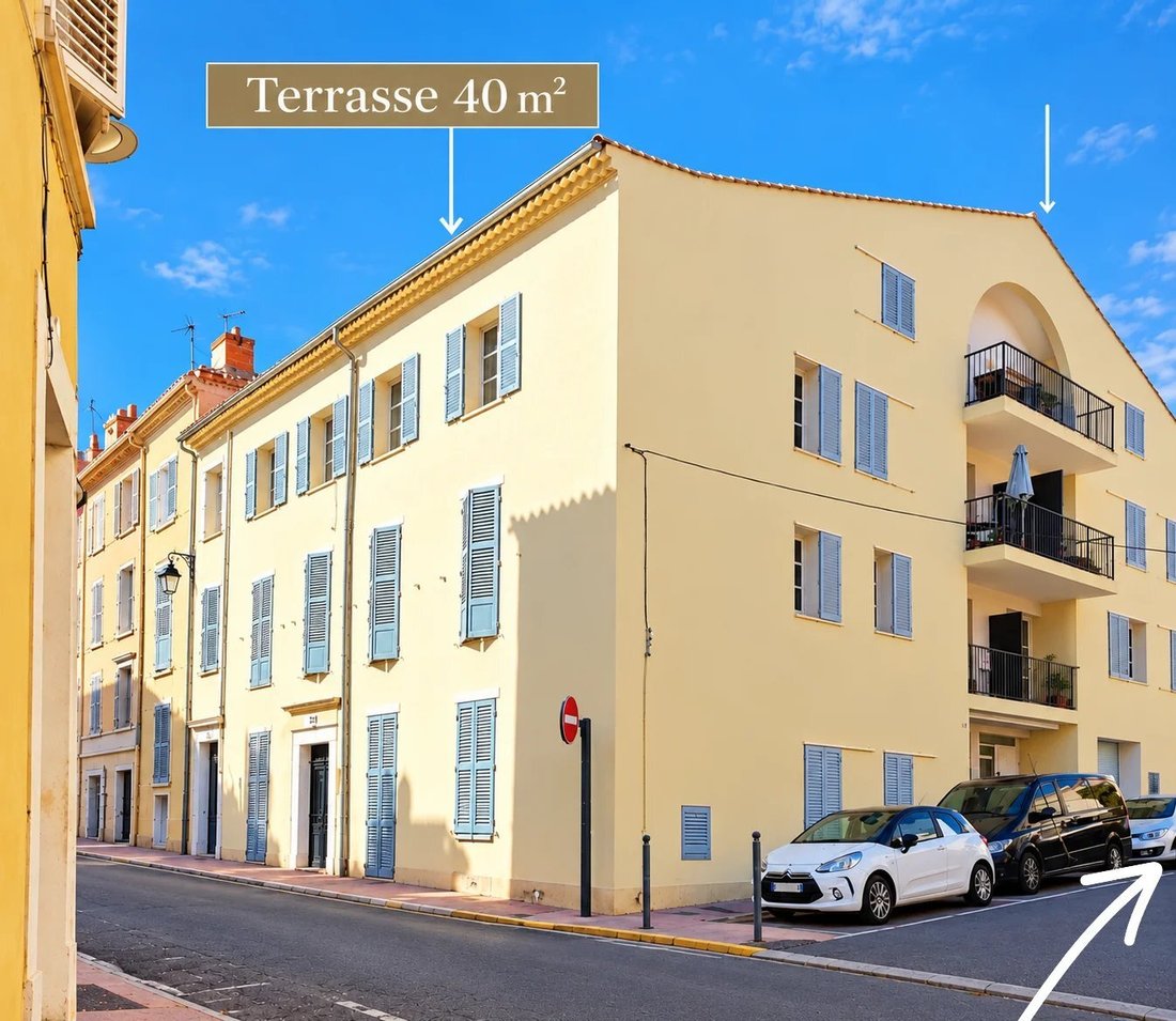 Appartement à Hyères, Provence-Alpes-Côte d'Azur, France 4 - 19145418
