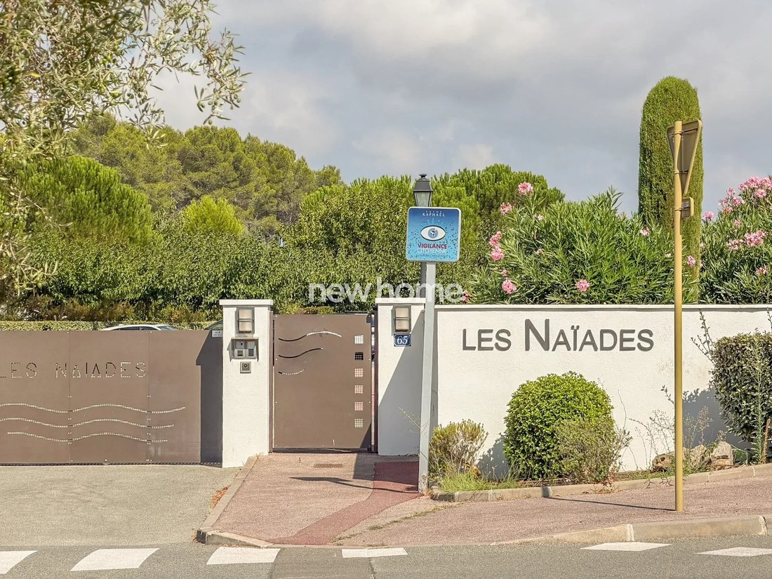 Apartment in Aiguebonne, Saint-Raphaël, France 4 - 19145432