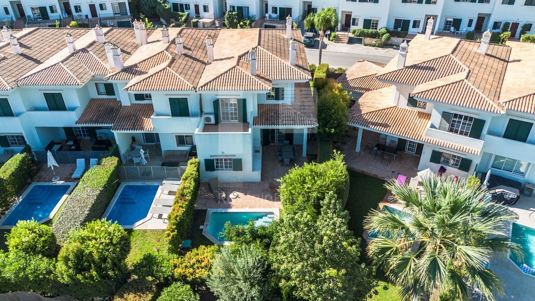Townhouse in Quinta do Lago, Almancil, Portugal 1 - 10565940