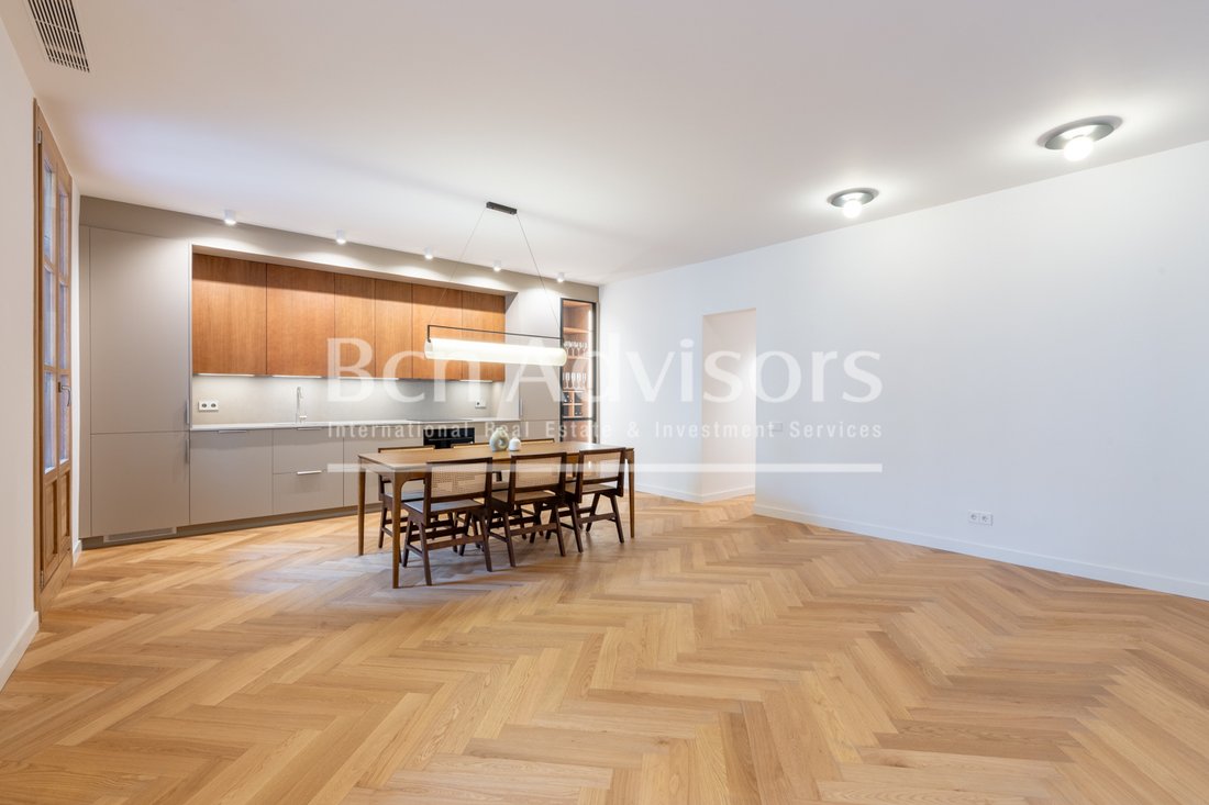 Apartment in Ciutat Vella, Barcelona, Spain 2 - 19148515