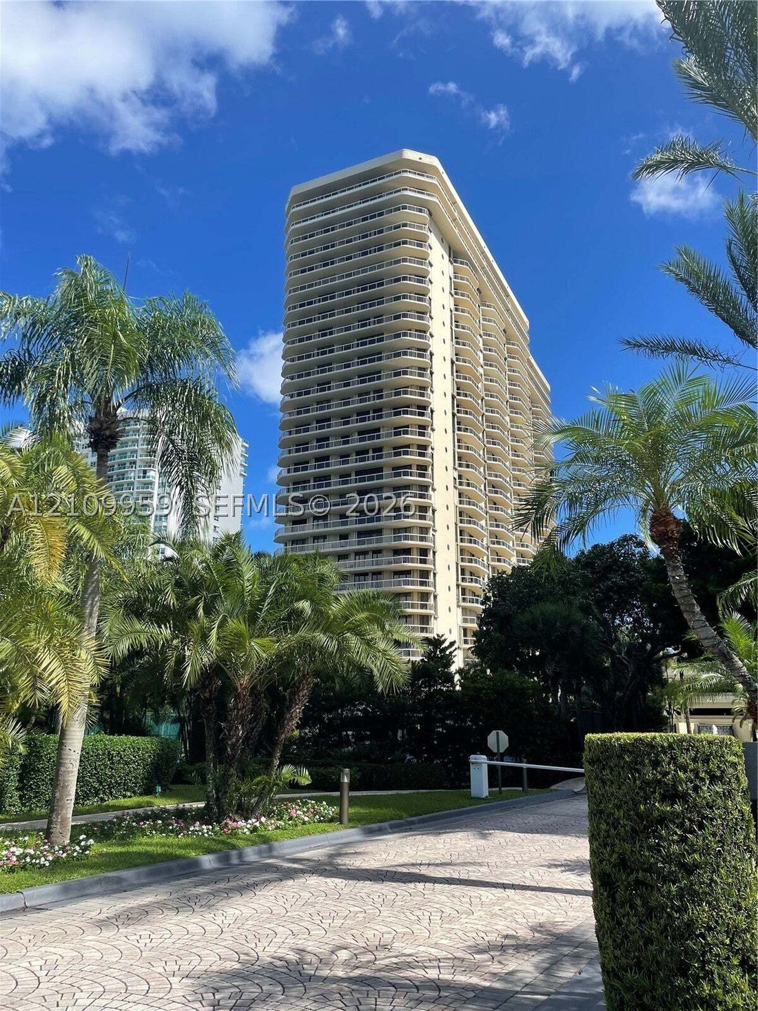 Appartement à Aventura, Floride, États-Unis 2 - 19147191