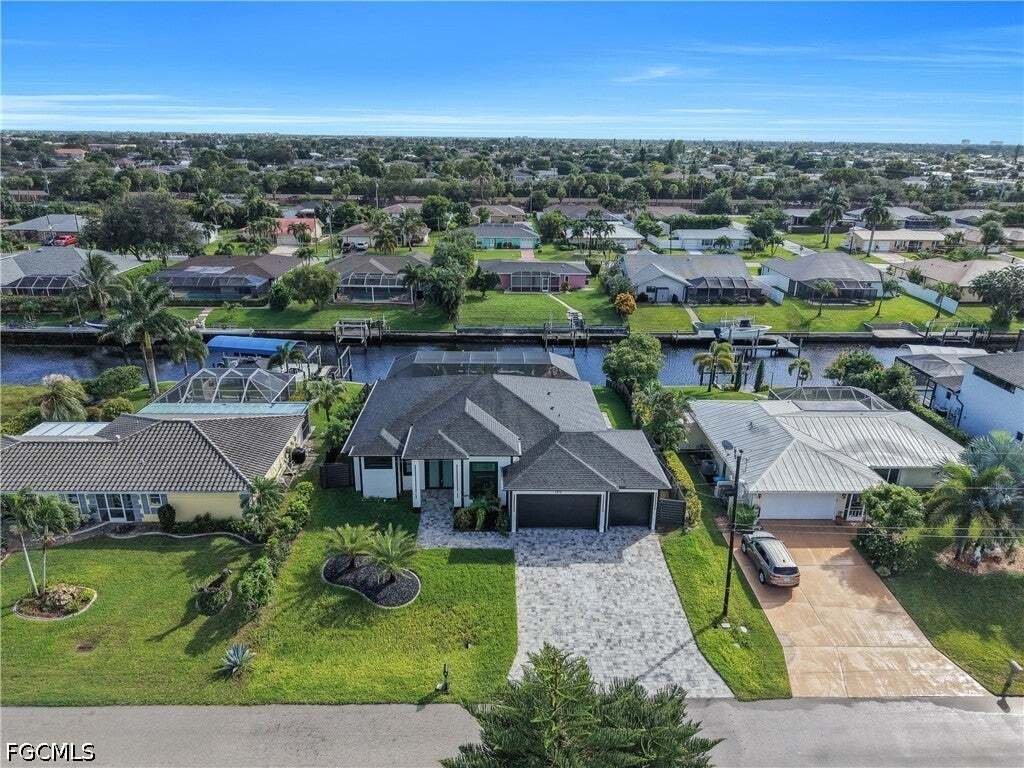 Maison à Cape Coral, Floride, États-Unis 4 - 19146797