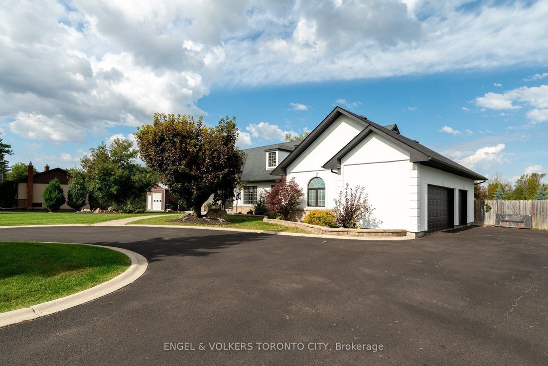 House in Innisfil, Ontario, Canada 5 - 19148373