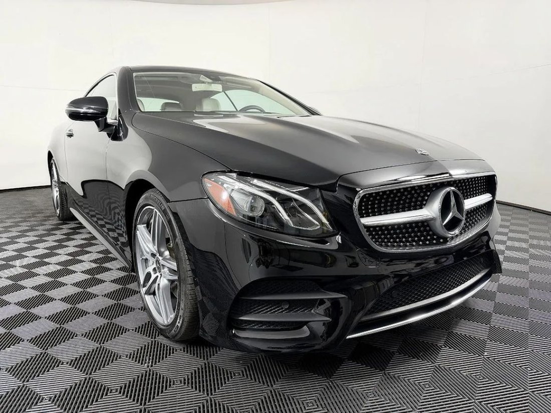Coupe in Lynnwood, WA, United States 5 - 19149001