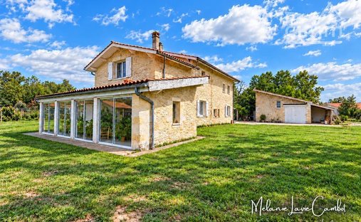 Haus in Etauliers, Neu-Aquitanien, Frankreich 1