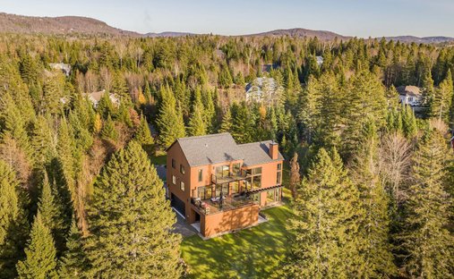 Casa a Morin-Heights, Québec, Canada 1