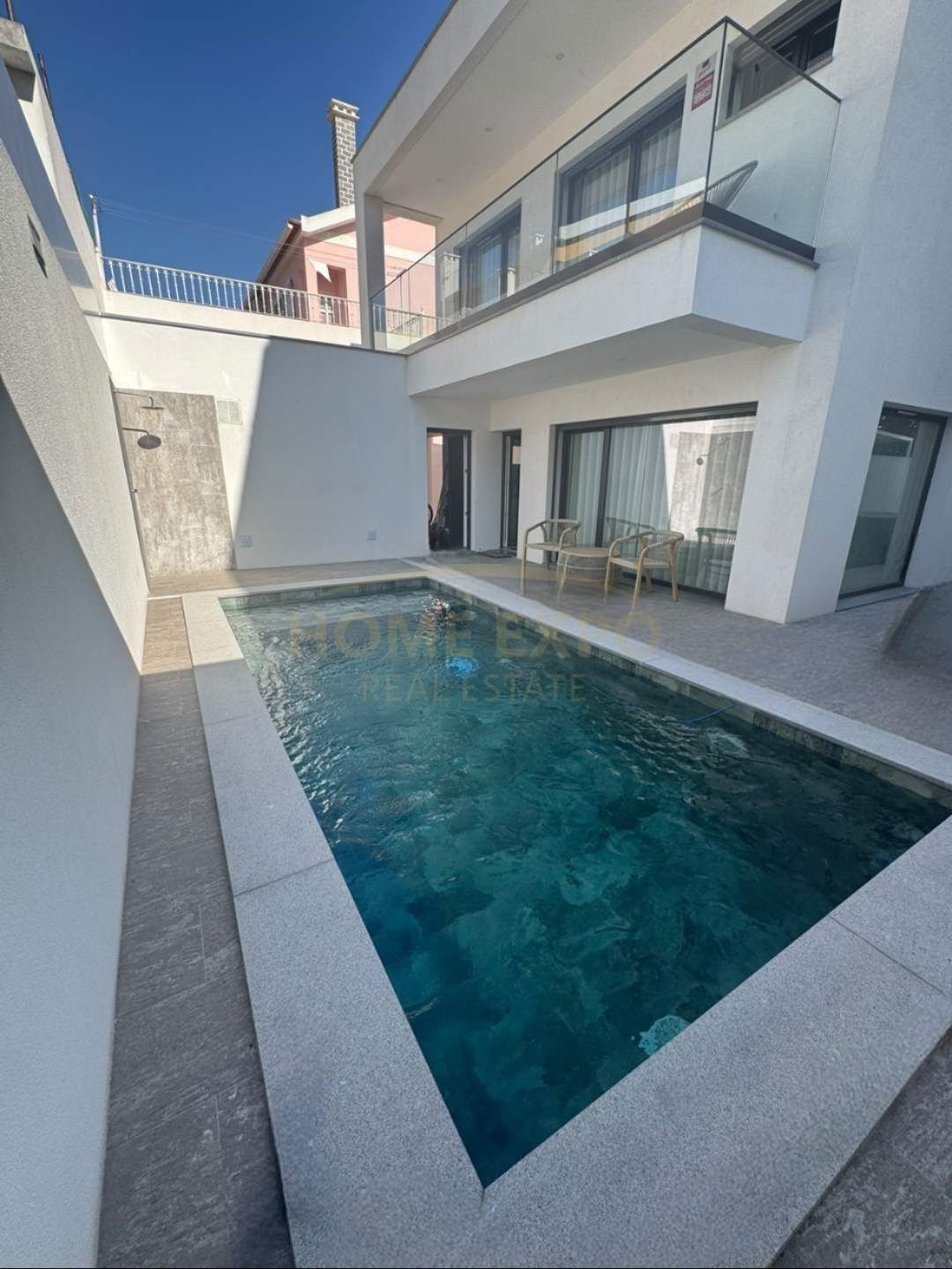Villa in Santa Iria de Azoia, Sao Joao da Talha e Bobadela, Lissabon, Portugal 1 - 19145552