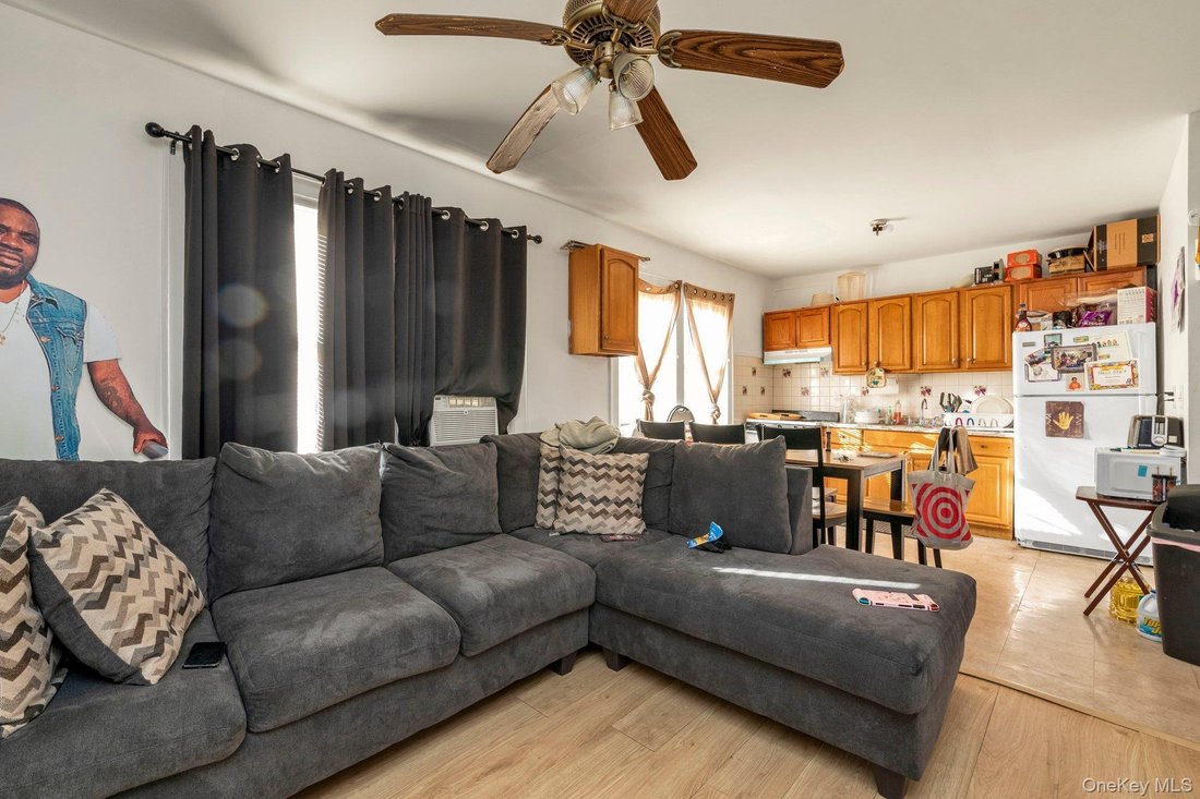 Long Beach, New York, United States 4 - 19148320