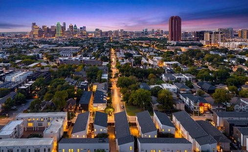 Townhouse in Dallas, Texas, United States 1