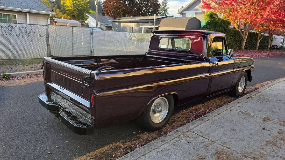 1965 Chevrolet C/K 20 Series 350CI?Restored in Portland, OR, United States 4 - 19145811