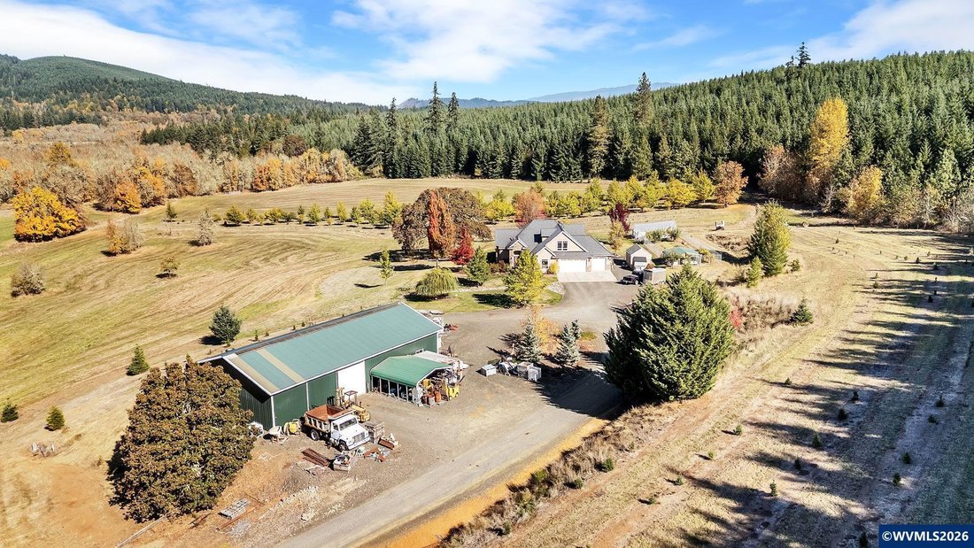 Casa a Lebanon, Oregon, Stati Uniti 2 - 19148827