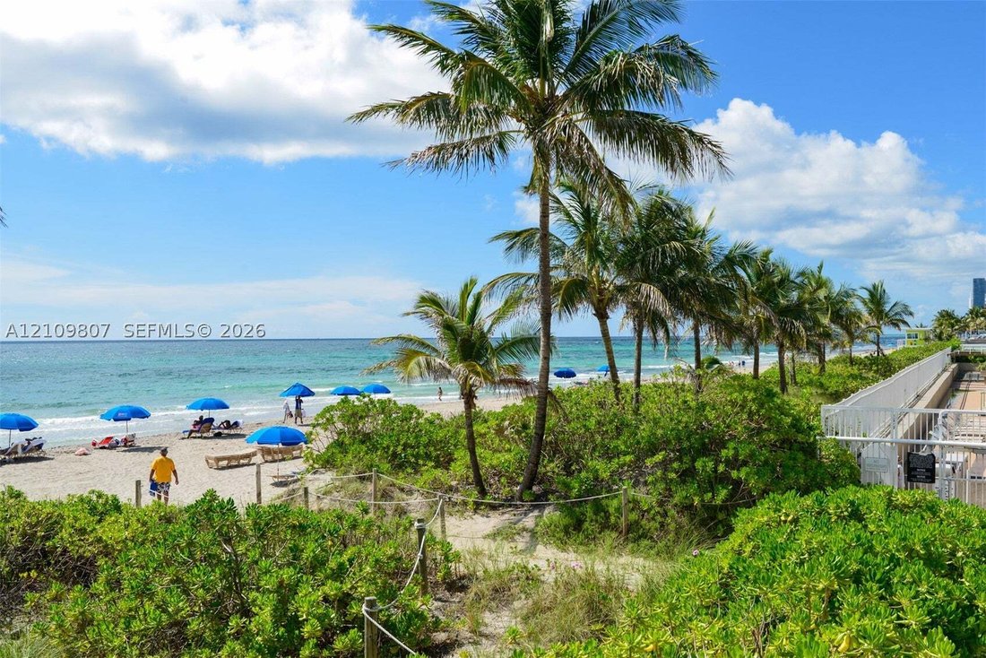 Condominio a Hallandale Beach, Florida, Stati Uniti 1 - 19147143