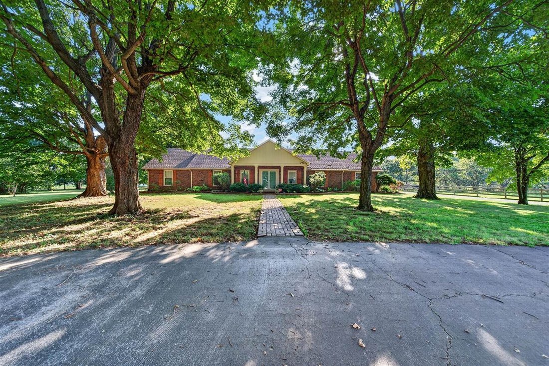 House in Franklin, Kentucky, United States 1 - 19141710
