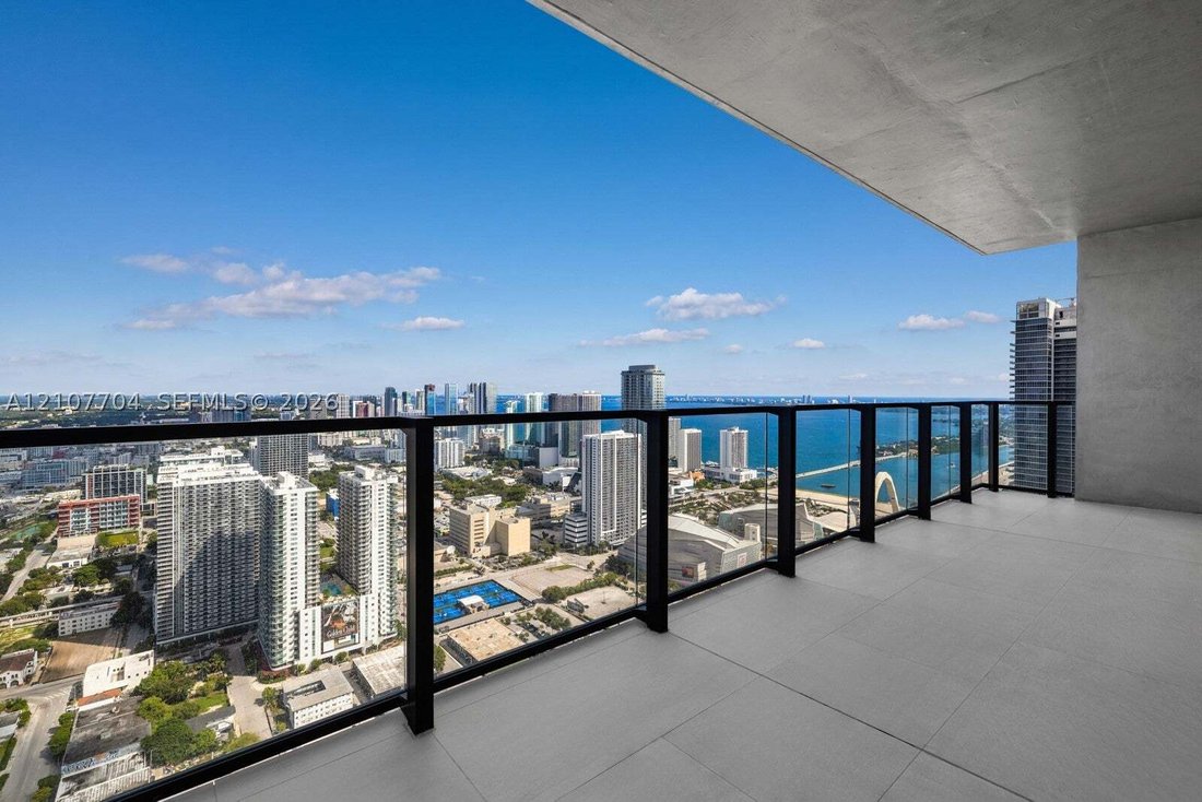 Condominio en Miami, Florida, Estados Unidos 2 - 19147196