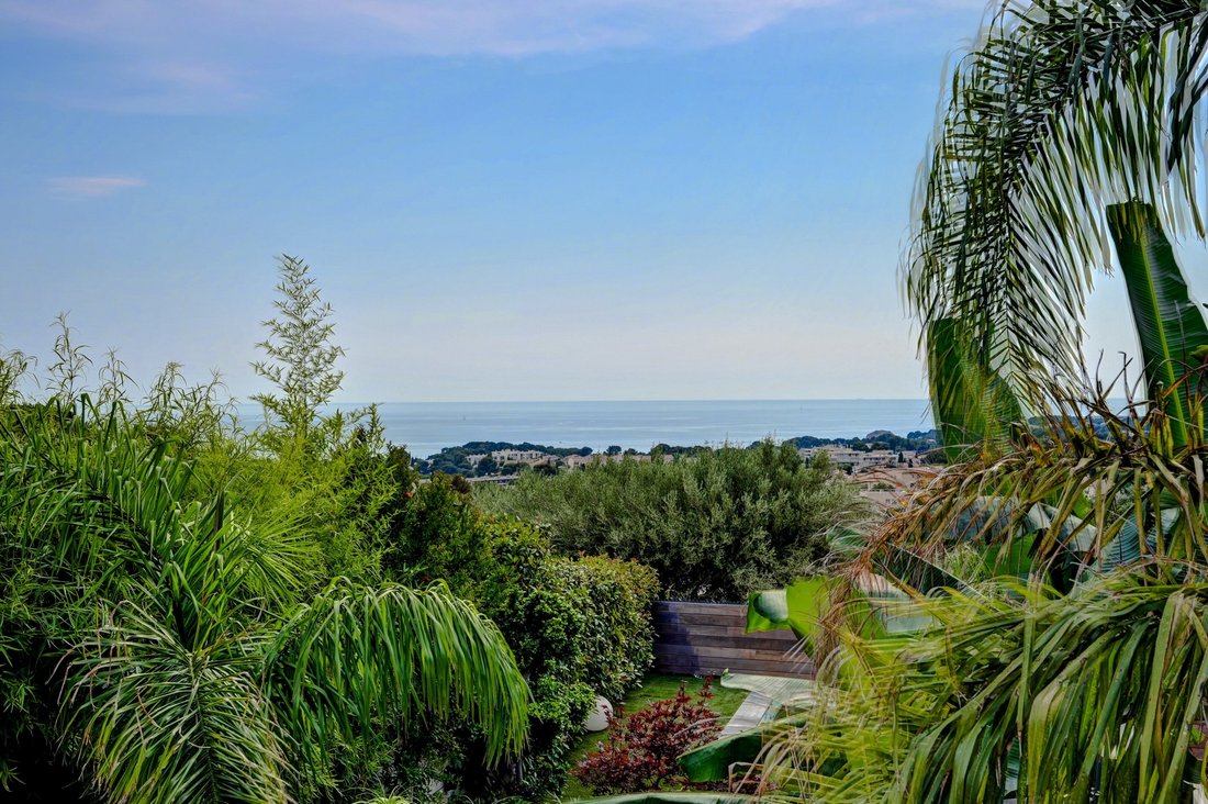 Appartement à Bandol, Provence-Alpes-Côte d'Azur, France 2 - 18444307