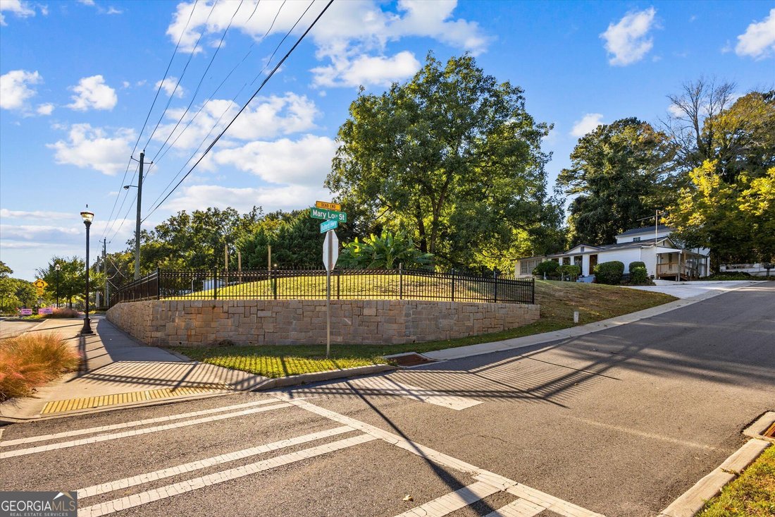 House in Suwanee, Georgia, United States 3 - 19148097