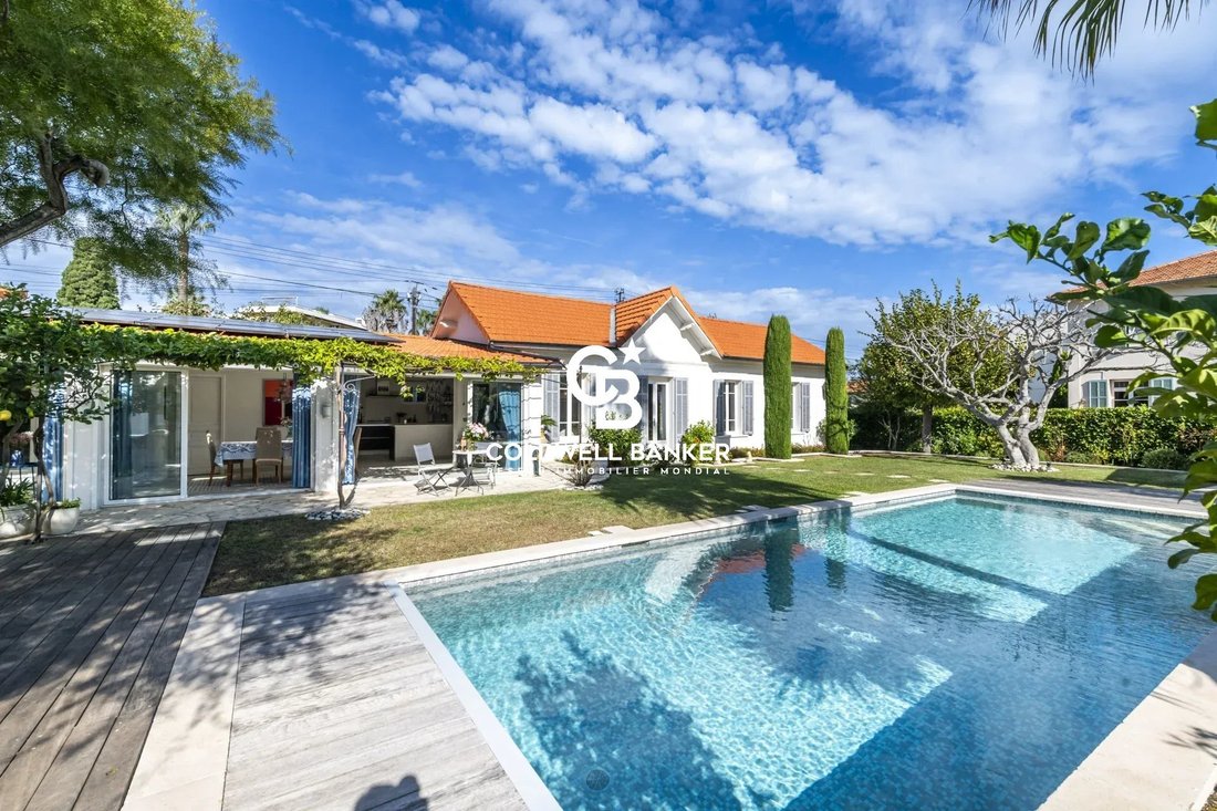 House in Ponteil, Antibes, France 2 - 19145476