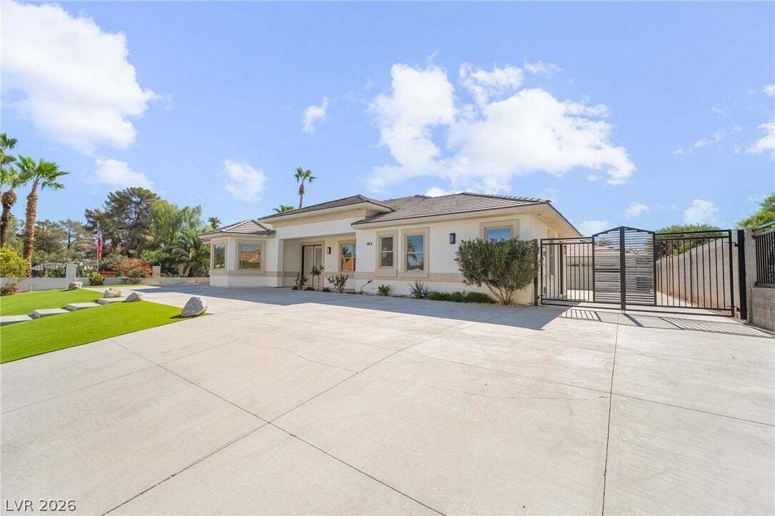 House in Las Vegas, Nevada, United States 3 - 19146842