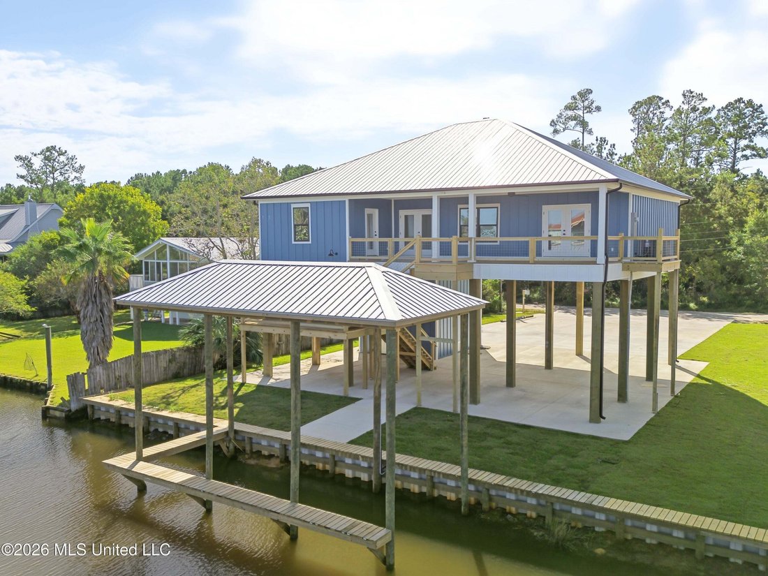 House in Bay St. Louis, Mississippi, United States 4 - 19147093