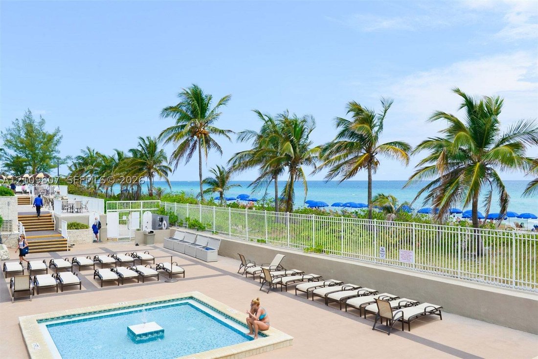 Condominio a Hallandale Beach, Florida, Stati Uniti 3 - 19147143