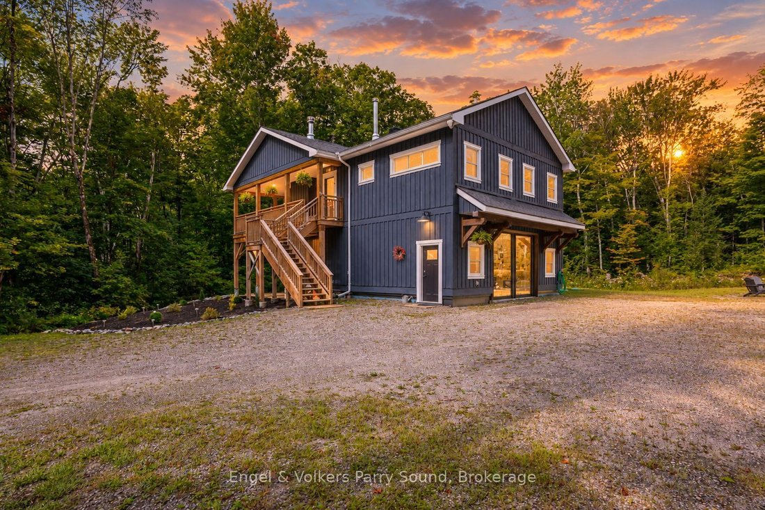 House in Seguin, Ontario, Canada 1 - 19148356