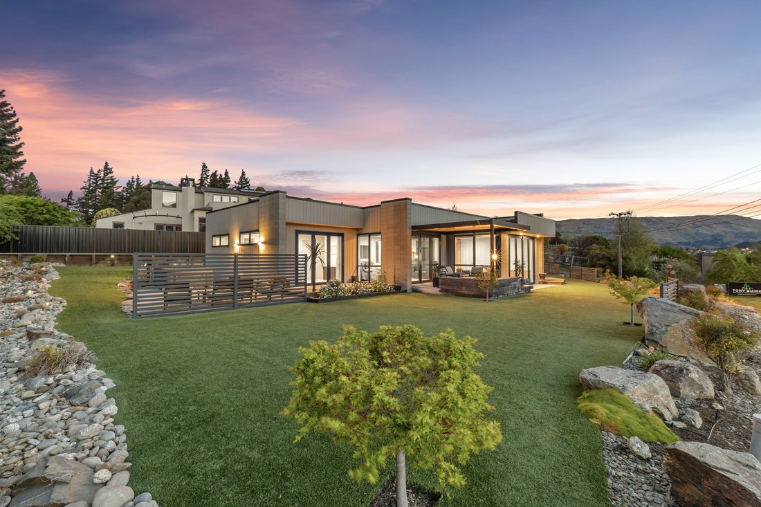 House in Wanaka, Otago, New Zealand 2 - 19148763