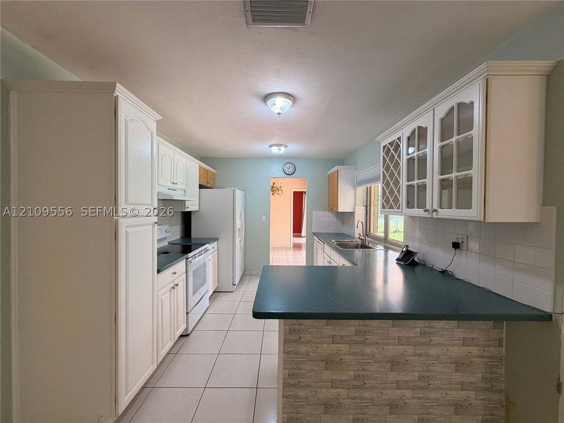 Haus in Miami Lakes, Florida, Vereinigte Staaten 3 - 19147274