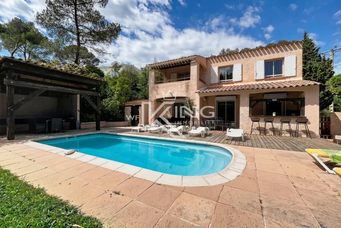 Villa in Le Dramont-Agay-Anthéor-Le Trayas, Saint-Raphaël, France 2 - 19141050
