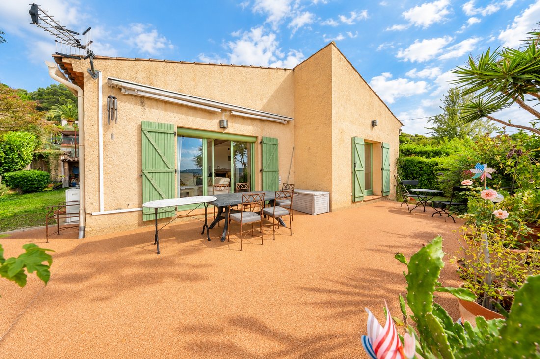 Villa in Centre du Village, La Colle-sur-Loup, France 2 - 19145509