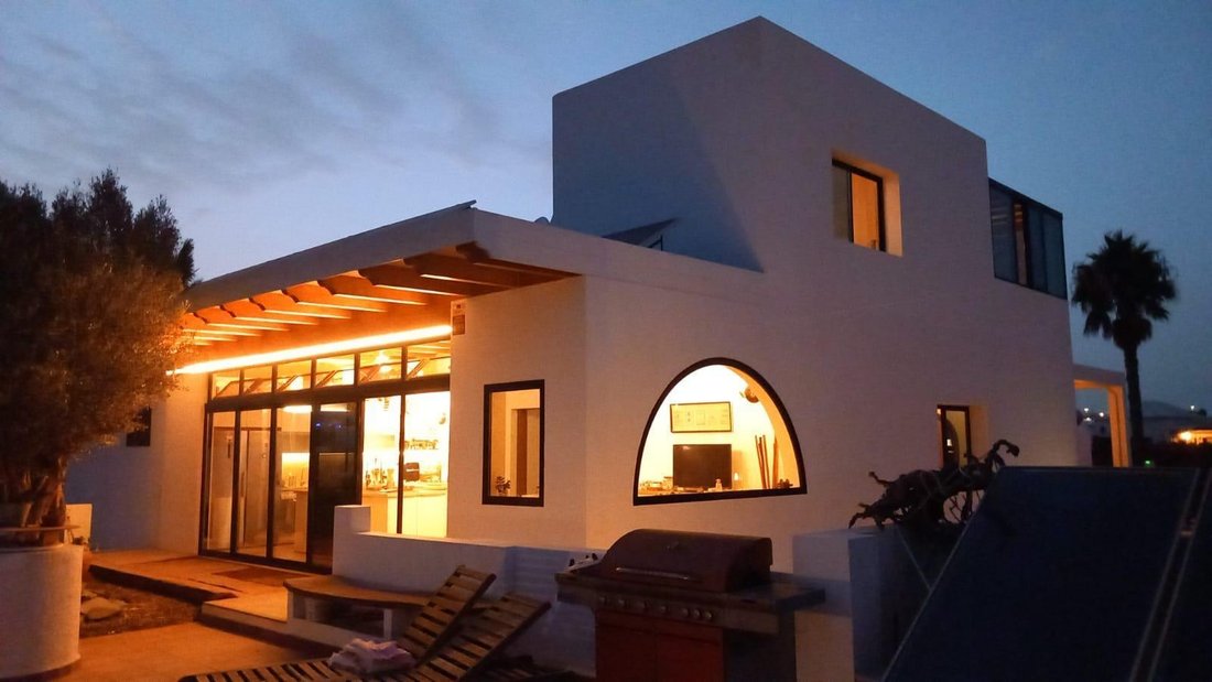 Villa in Playa Blanca, Yaiza, Spain 2 - 19148116
