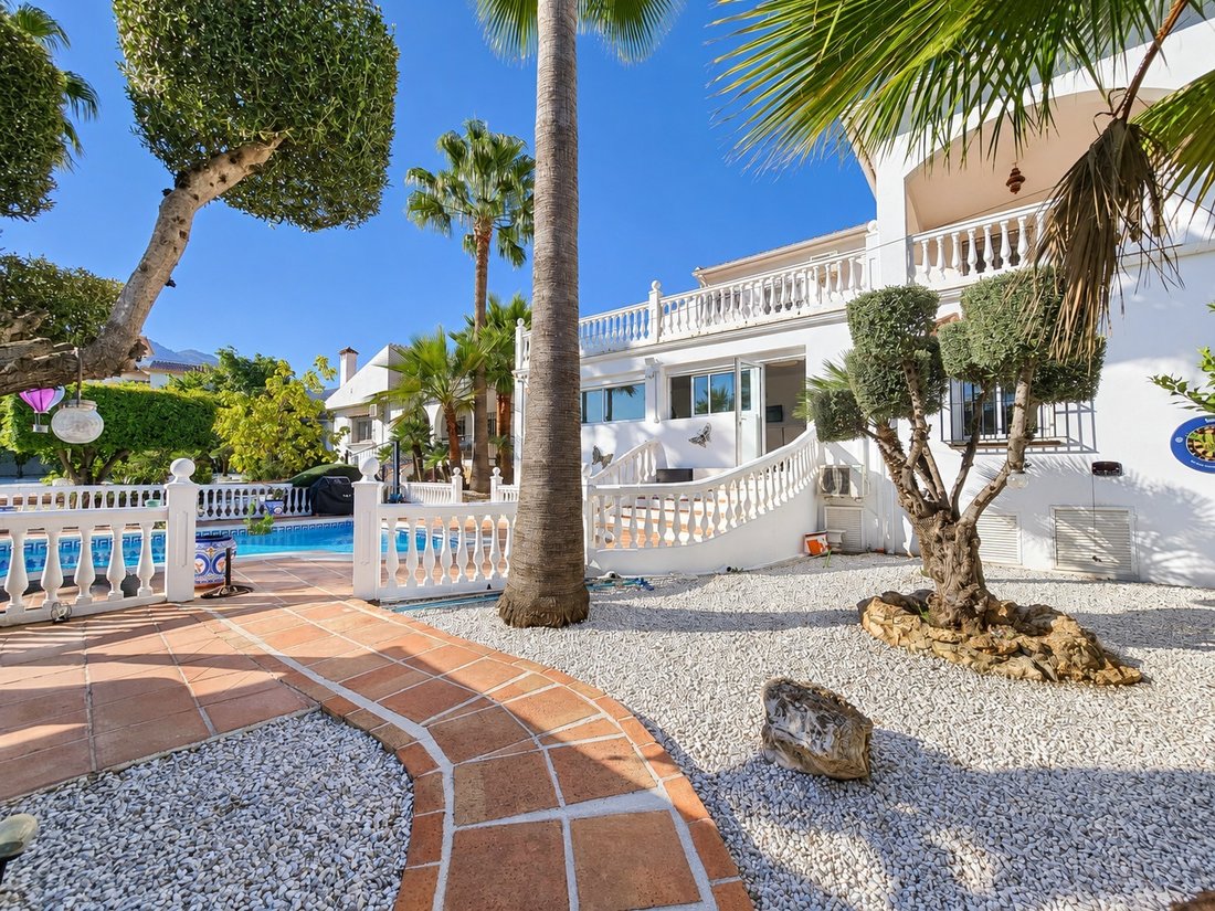 Villa a Alhaurín de la Torre, Andalusia, Spagna 1 - 19147419