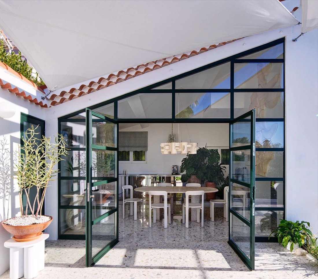 Villa en Vallauris, Provenza-Alpes-Costa Azul, Francia 2 - 19145491