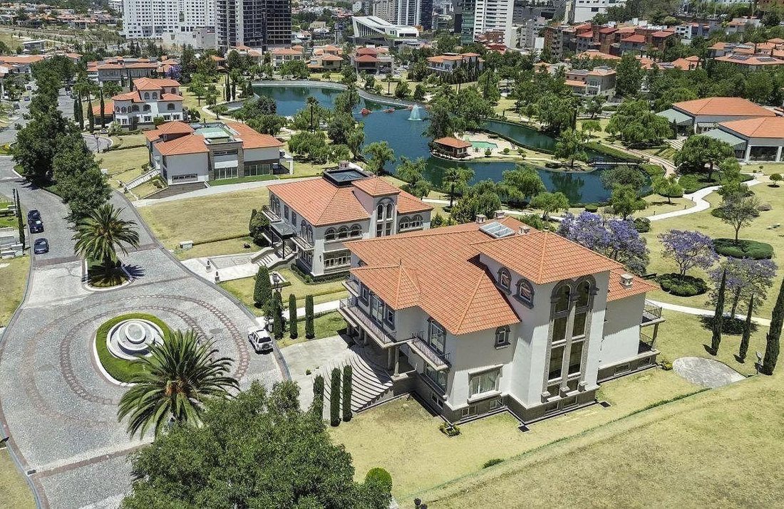 House in Jesús del Monte, State of Mexico, Mexico 4 - 19146466