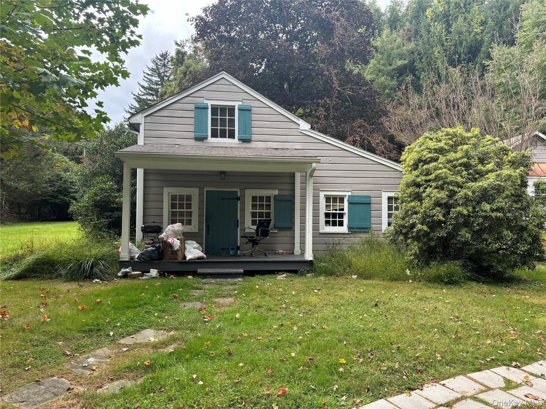 House in Airmont, New York, United States 1 - 19147402