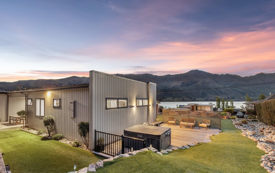 House in Wanaka, Otago, New Zealand 4 - 19148763