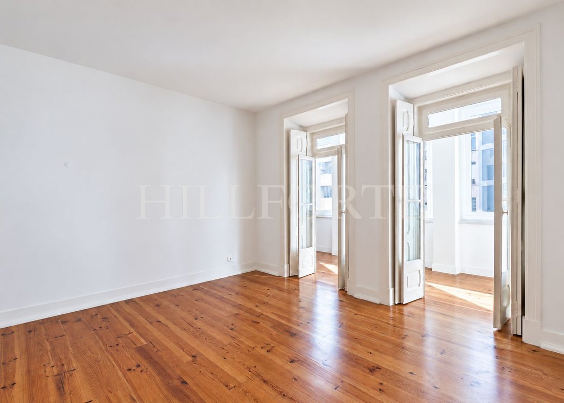 Apartment in Arroios, Lisbon, Portugal 3 - 18808673