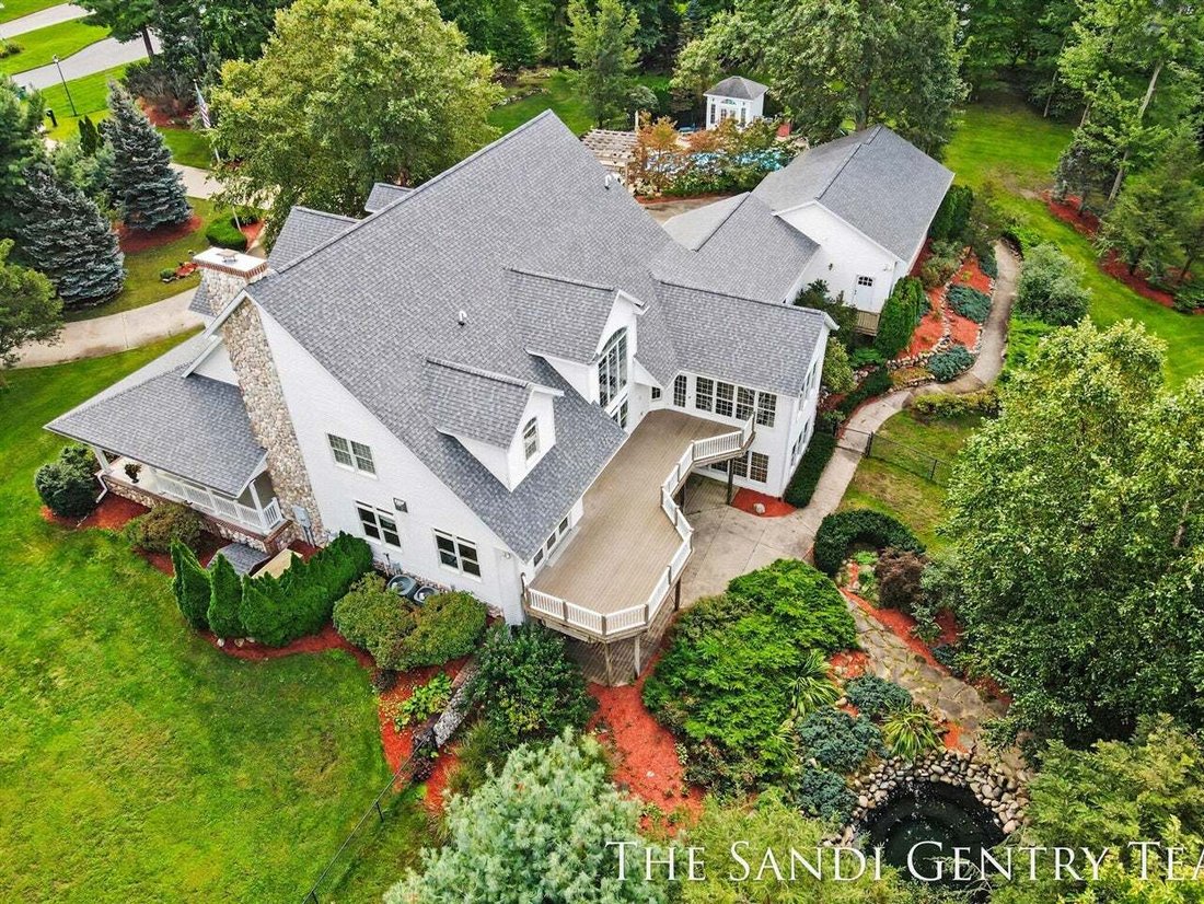 House in Fruitport Charter Township, Michigan, United States 3 - 19147594