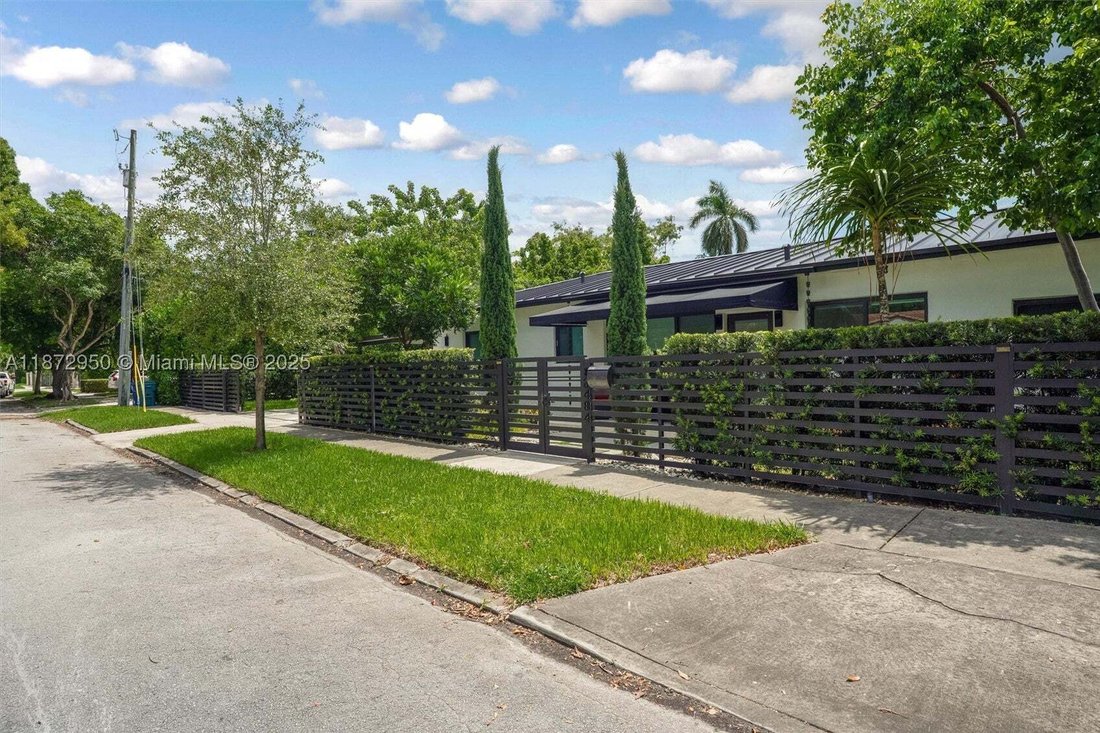 House in Miami, Florida, United States 2 - 16638312