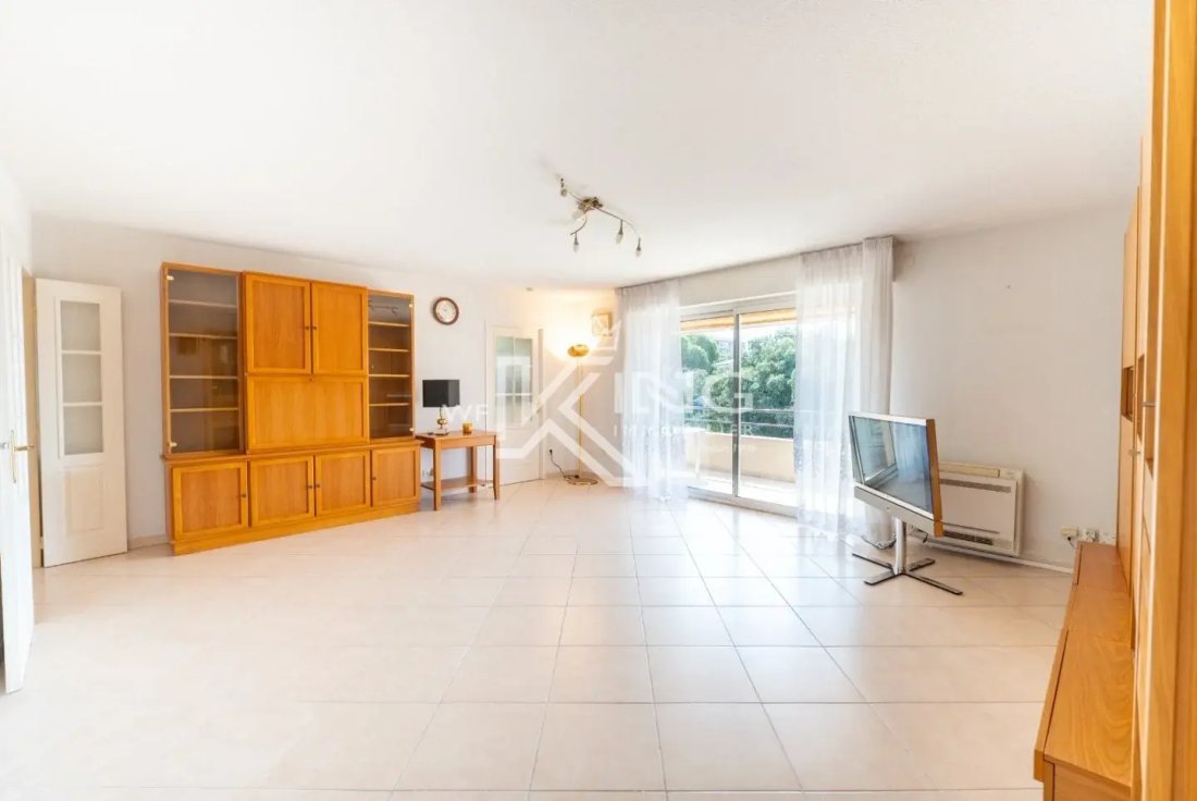 Apartment in Le Dramont-Agay-Anthéor-Le Trayas, Saint-Raphaël, France 3 - 19141097
