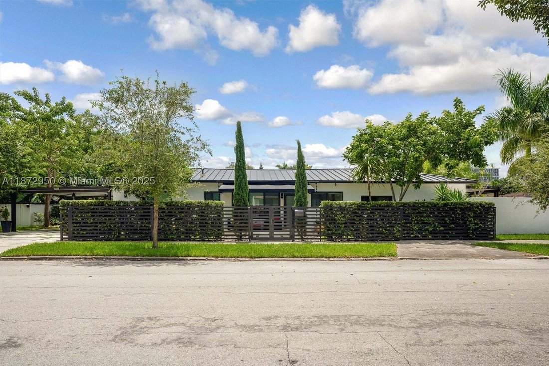 House in Miami, Florida, United States 1 - 16638312