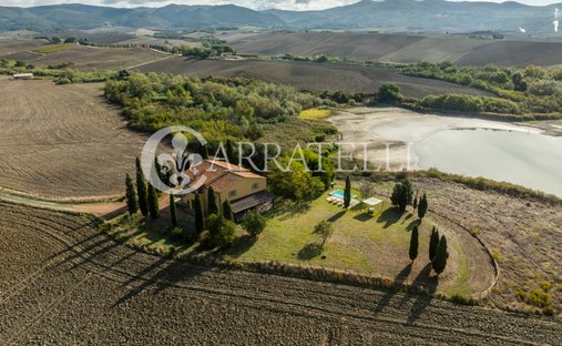 Casa di campagna a Santa Luce, Toscana, Italia 1