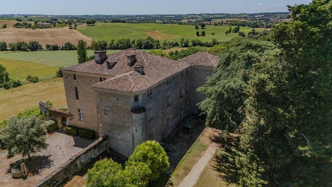 Château à Nord, Condom, France 3 - 19145987