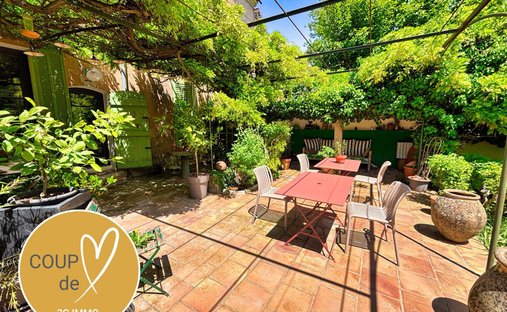 Casa a Correns, Provenza-Alpi-Costa Azzurra, Francia 1