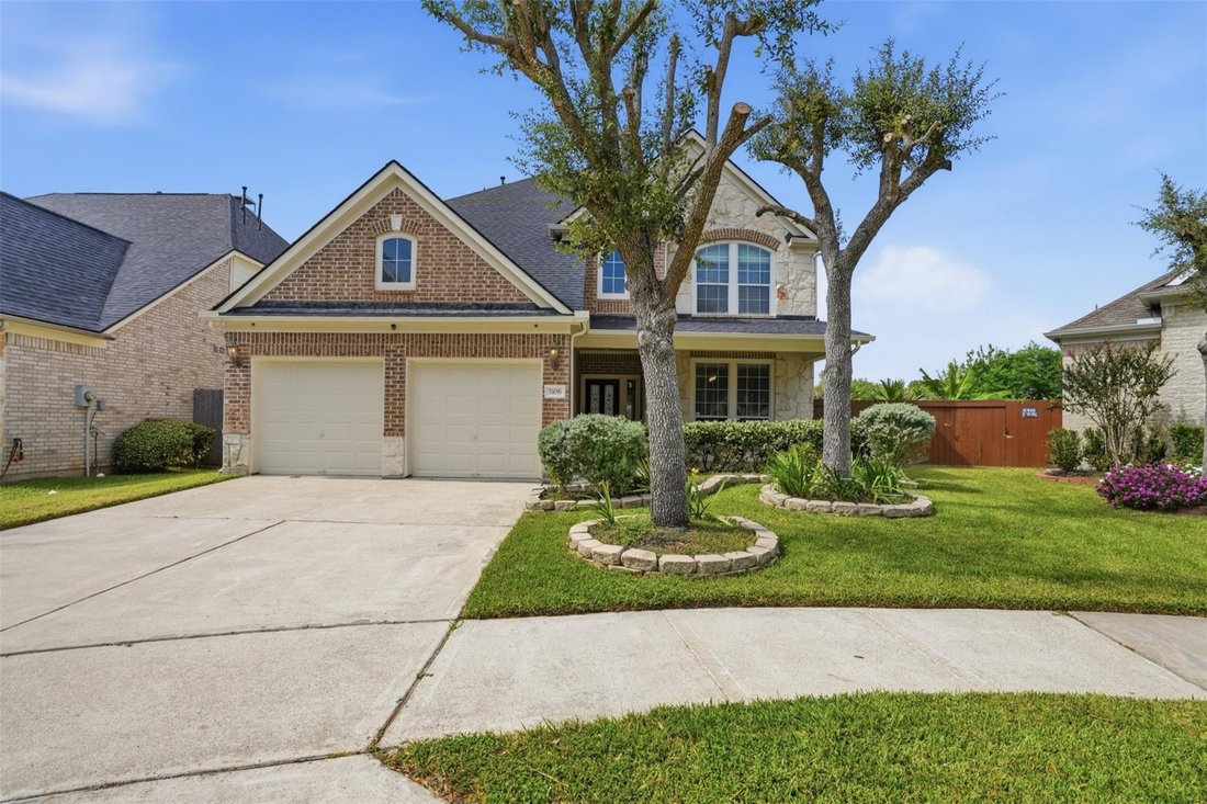 House in Sugar Land, Texas, United States 2 - 19148023