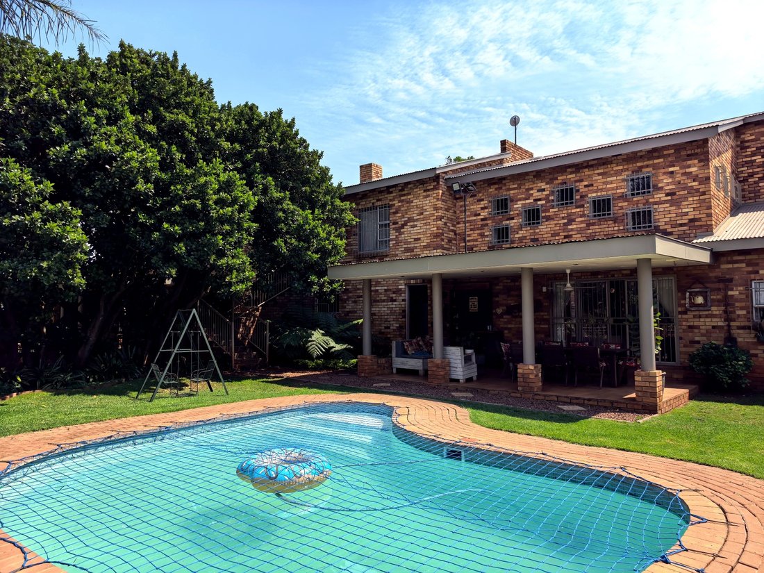 Rancho en Municipio Metropolitano de la Ciudad de Ekurhuleni, Gauteng, Sudáfrica 4 - 16117549