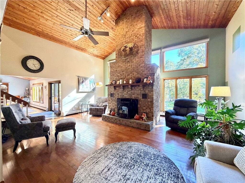 House in West Greenwich, Rhode Island, United States 5 - 19146802
