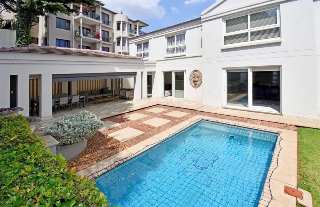 Apartment in Sandton, Gauteng, South Africa 4 - 19148572