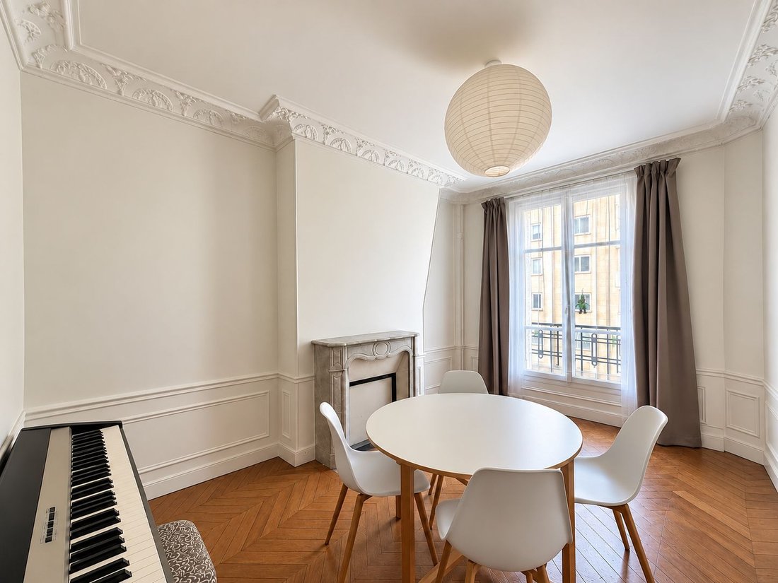 Apartment in Saint Lambert, Paris 15e Arrondissement, Paris 2 - 19148463